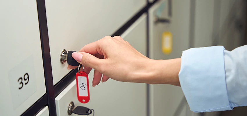 Cabinet Lock Installation in Pittsburg, California