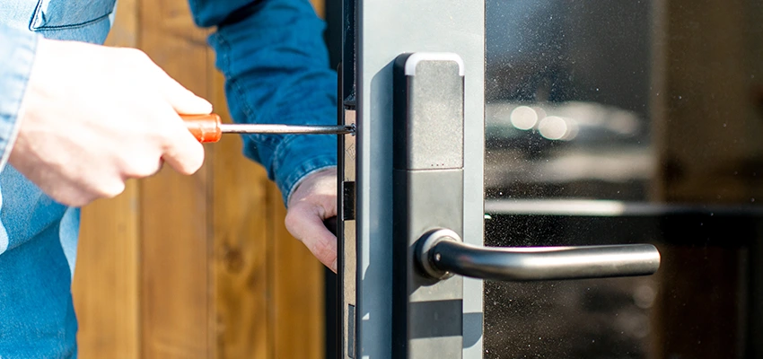 Aluminium Door Lock Replacement in Pittsburg, California